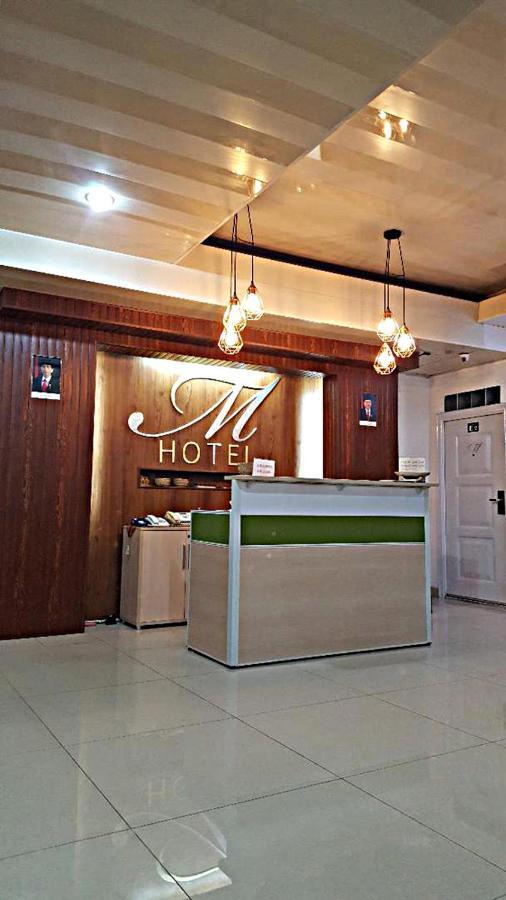 Mitra Hotel Джок'якарта Екстер'єр фото